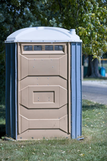 Portable Toilet Options We Offer in Bardonia, NY